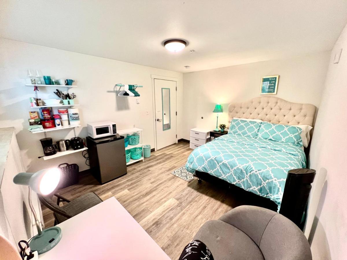 Private Room With Shared Bathroom On The 1St Floor 10 Minutes Walk To University Of Washington シアトル エクステリア 写真